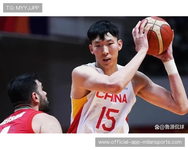 周琦横扫全场——篮球场上的“制胜之星”