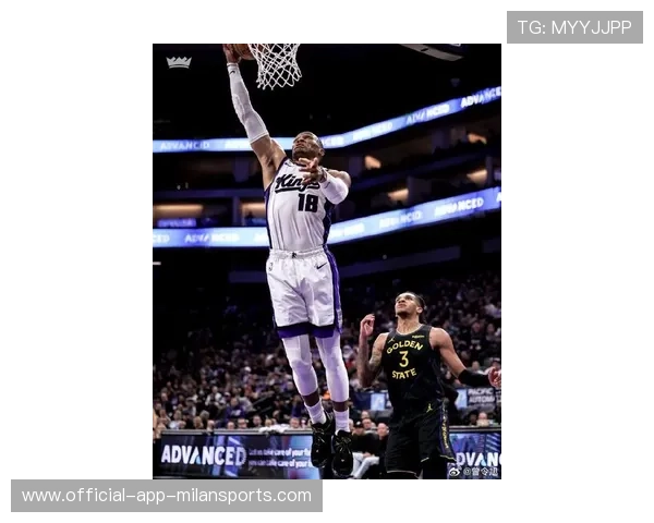 比尔单场45分数据亮眼，展现超级得分手风采