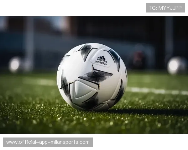 阿贾克斯研究哈兰德式力量模板：足球的未来之道